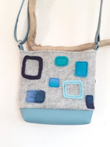 sac laine feutrée rectangles bleus